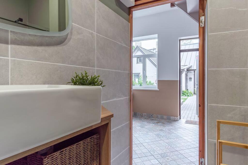 Sepa Shack - Newly Renovated With Sauna Apartment *